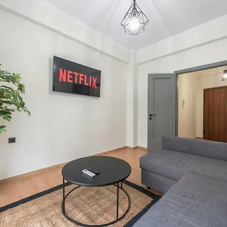 Center Spacious Apartment Athens